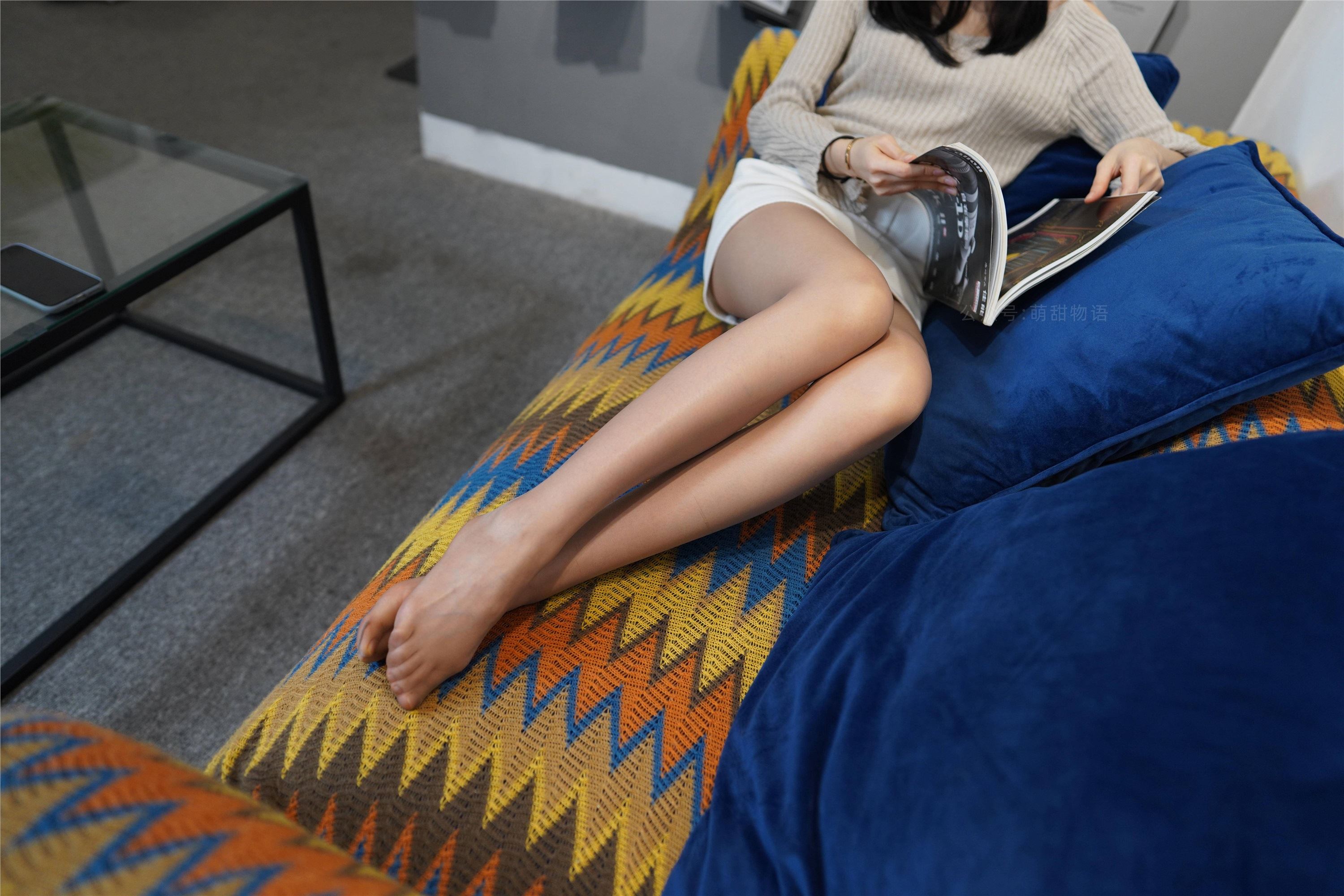 萌甜物语 XM125《文静阅读装-腿腿》